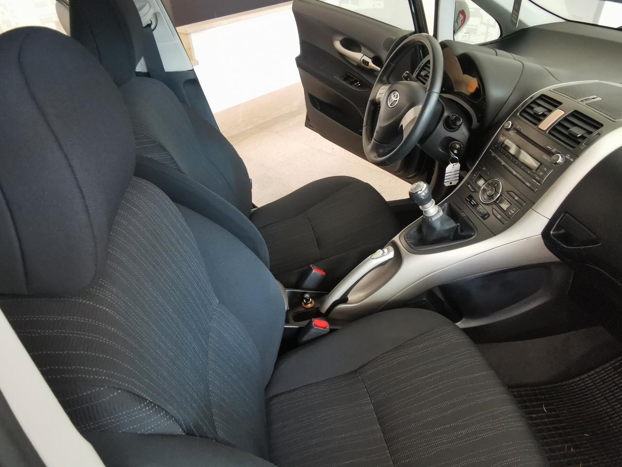 Toyota Auris 1.4 D-4D 5 porte Sol