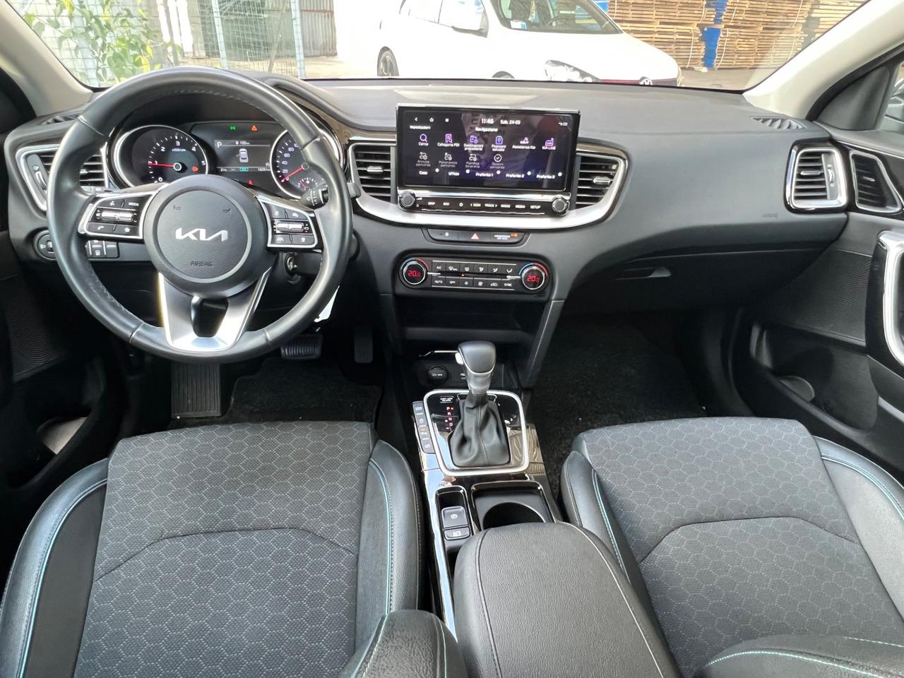 Kia XCeed 1.6 CRDi 136 CV Business GARANZIA EST. 7 ANNI