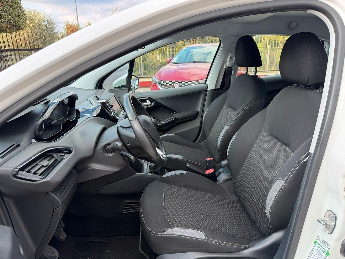 Peugeot 208 BlueHDi 75 5 porte Allure
