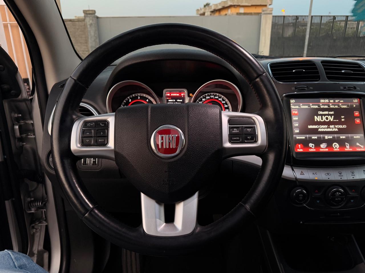 Fiat Freemont 2.0 Multijet 140 CV Lounge TETTO APRIBILE