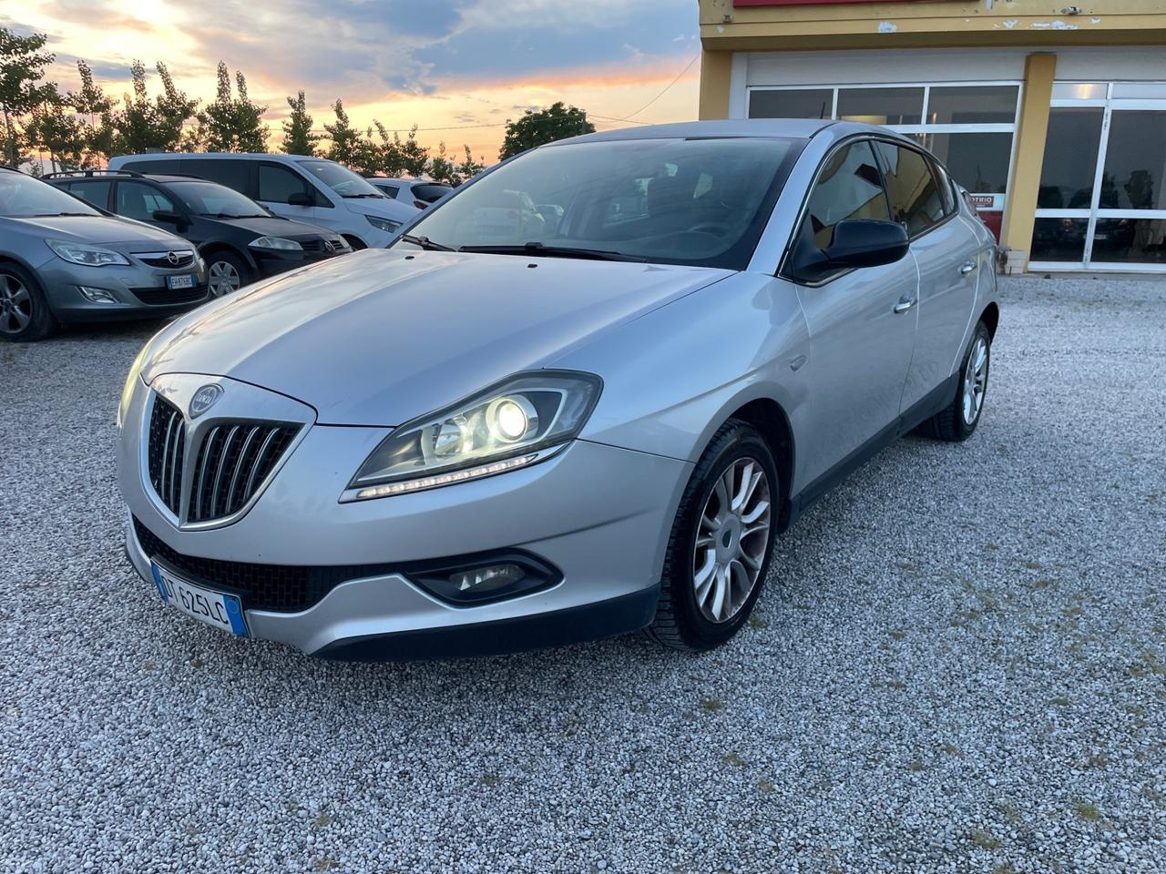 Lancia Delta 1.6 MJT DPF Platino