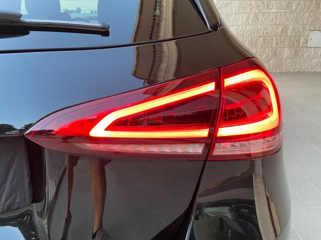 MERCEDES-BENZ A 180 Automatic Sport Plus TETTO APR/PAN-LUCI AMBIENTE