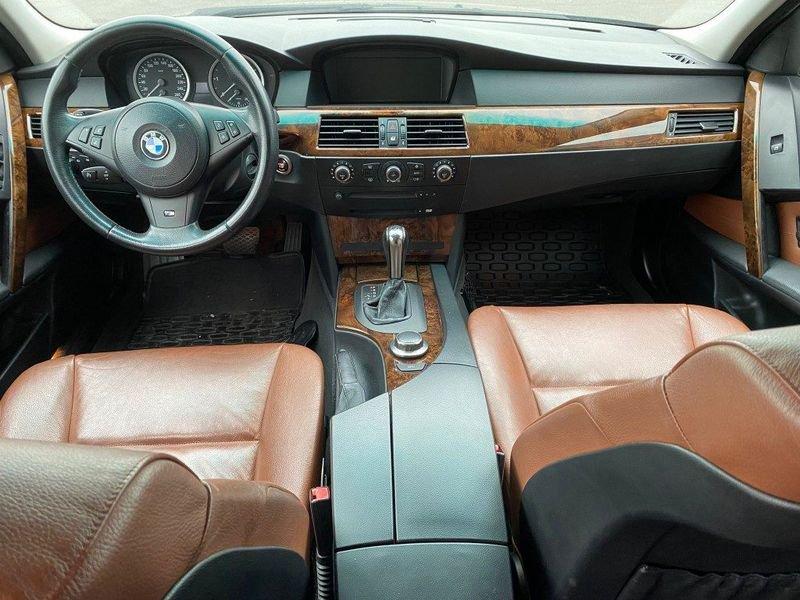BMW Serie 5 530 xd Touring Futura 4X4-C.AUTOMATICO-PELLE