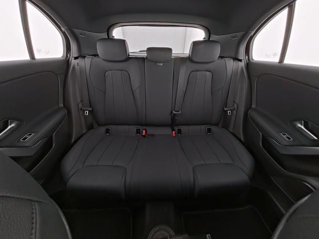 MERCEDES-BENZ A 180 d Automatic Advanced
