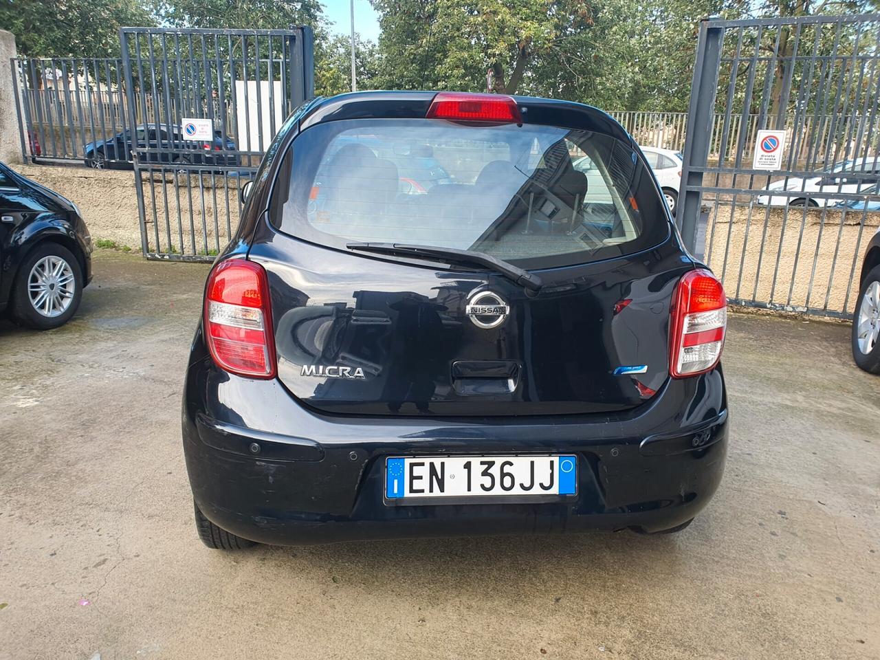 Nissan Micra 1.2 Cambio automatico