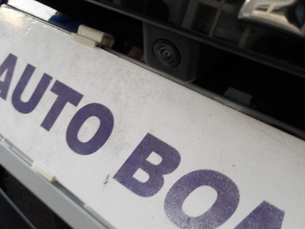 Peugeot 2008 1.2 puretech Allure Pack 130cv