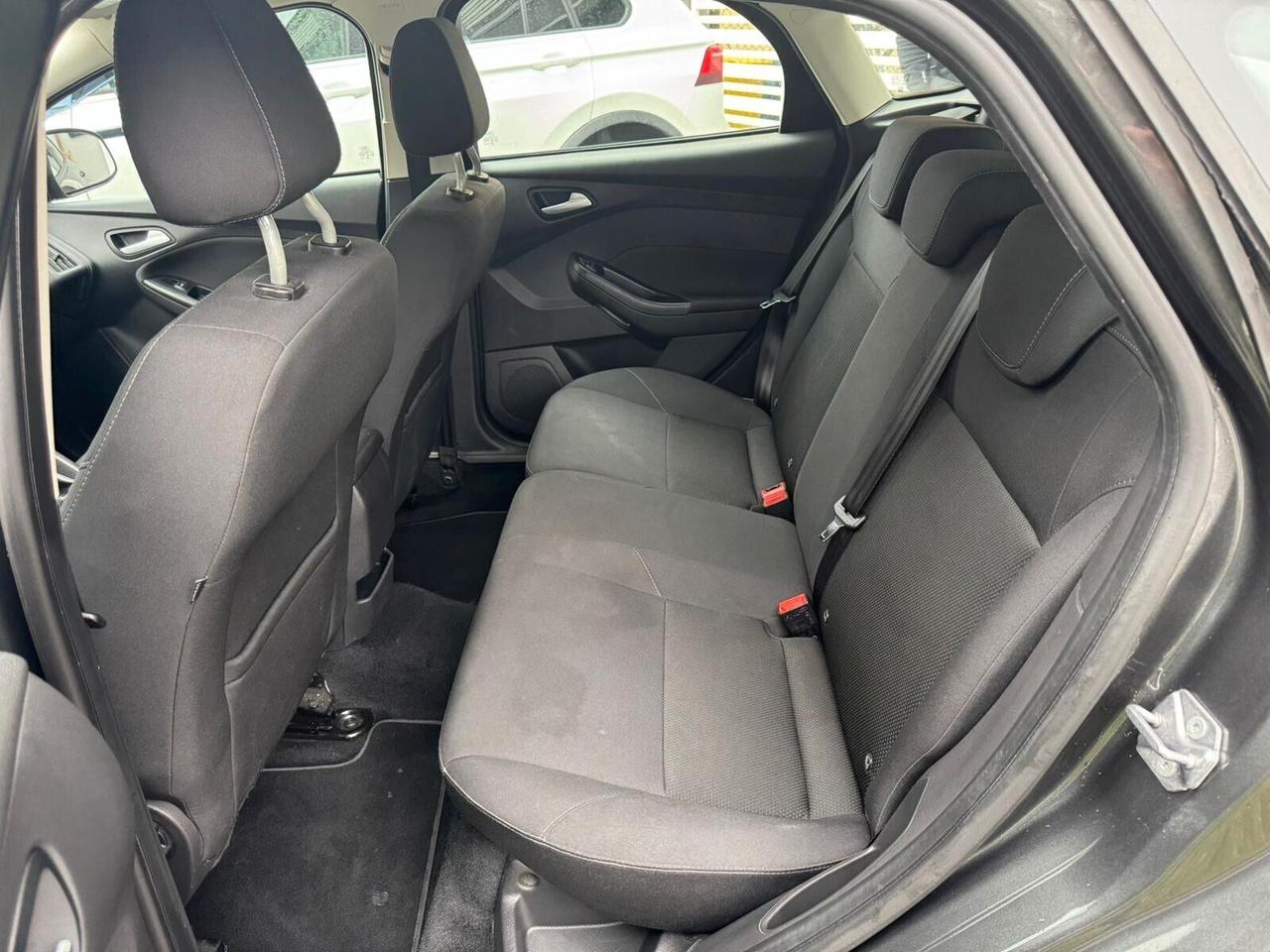 FORD FOCUS 1.5 TDCi 95cv TITANIUM NEOPAT