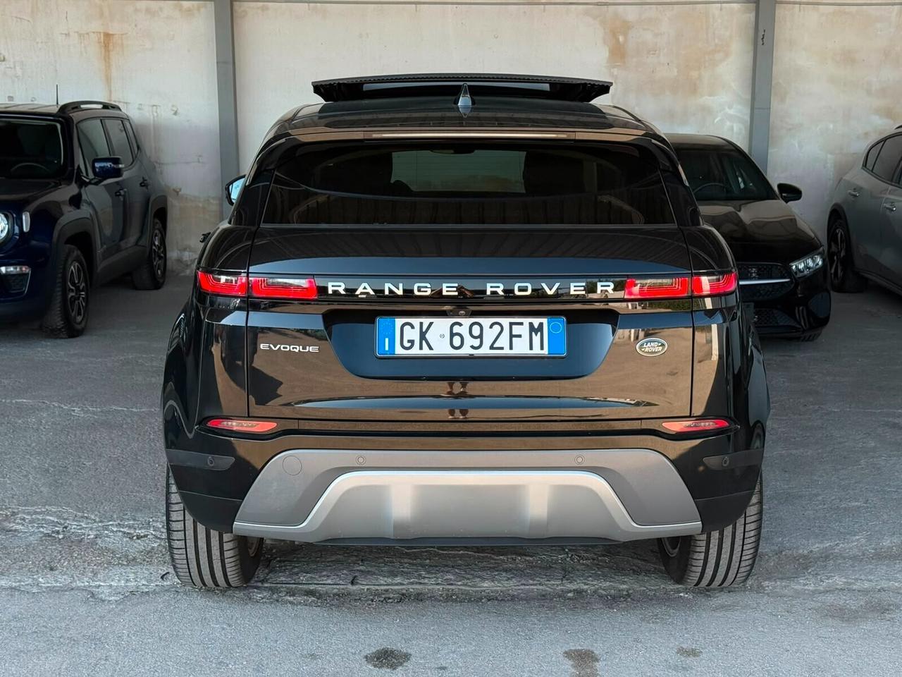Land Rover Range Evoque 2.0D I4 163 CV R-Dynamic S