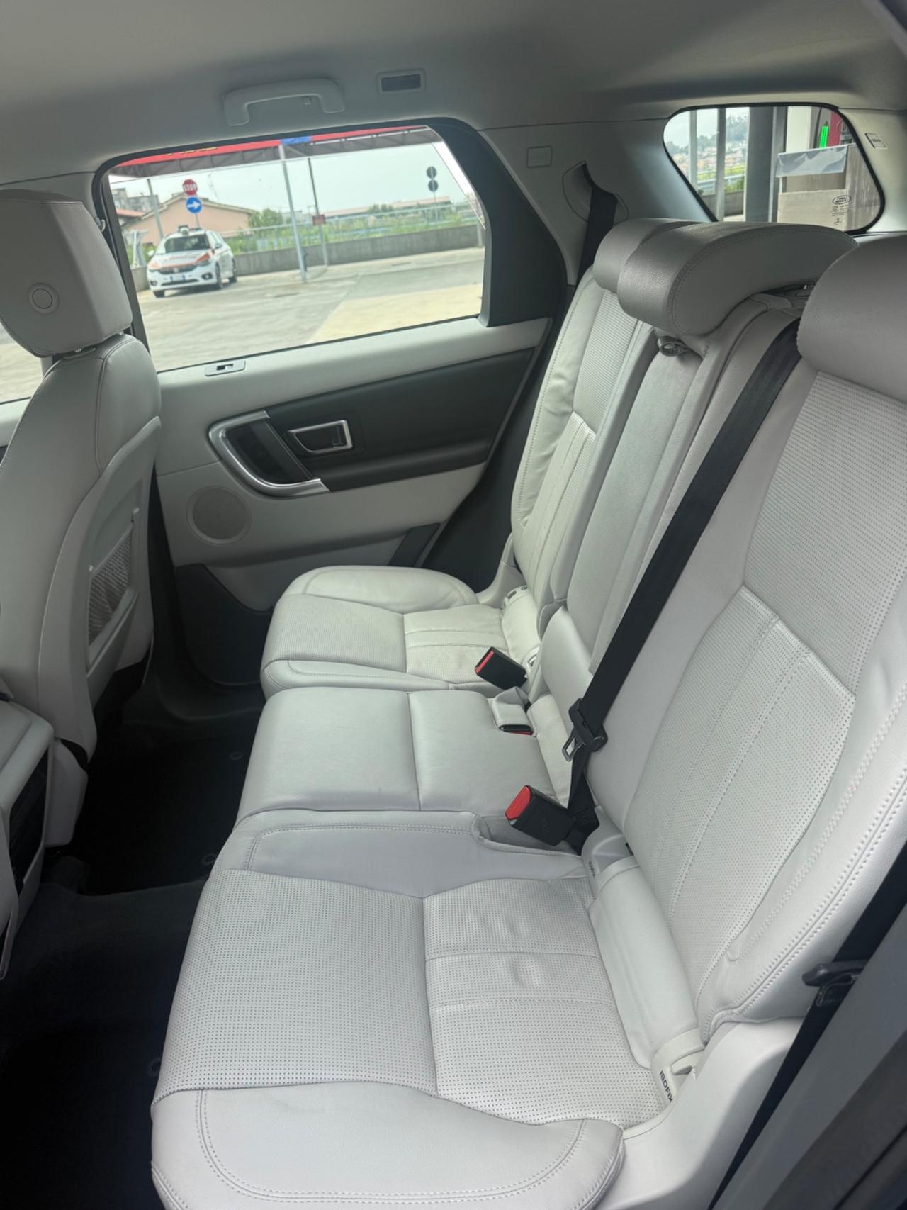Land Rover Discovery Sport 2.0 TD4 150 CV HSE Luxury