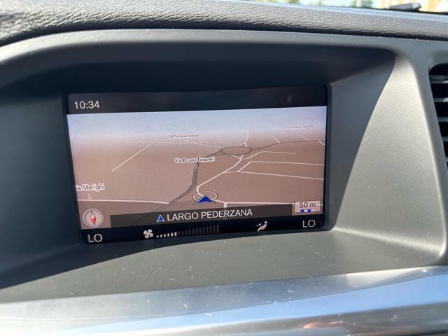 VOLVO V60 D2 Geartronic R-design