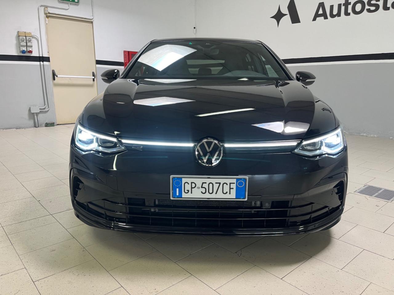 Volkswagen Golf 1.5 eTSI 150 CV EVO ACT DSG R-Line