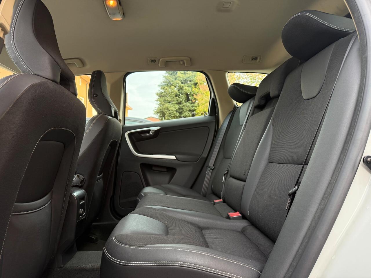 Volvo XC 60 XC60 2.4 D5 Summum