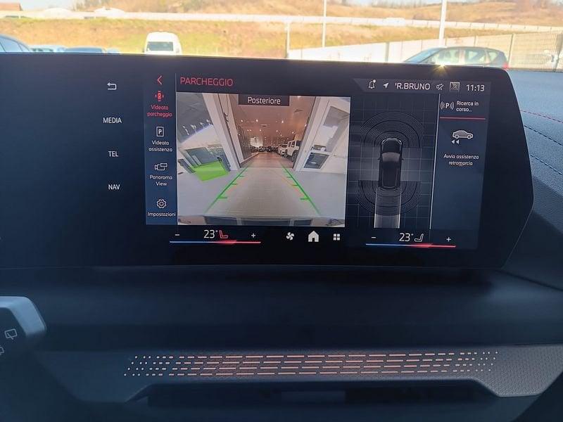 BMW Serie 1 120 48V MSport auto