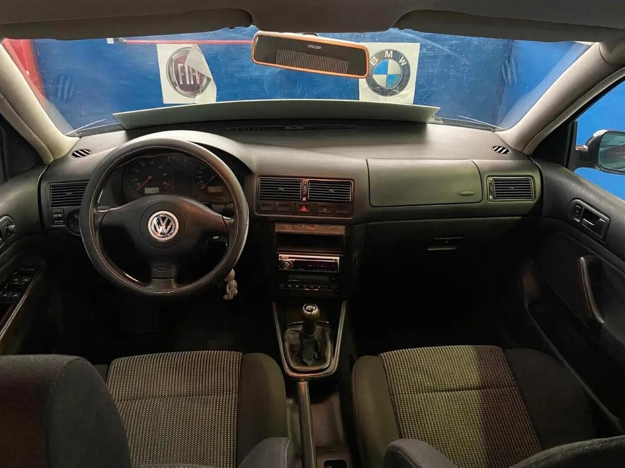 Volkswagen Golf GTI GTI