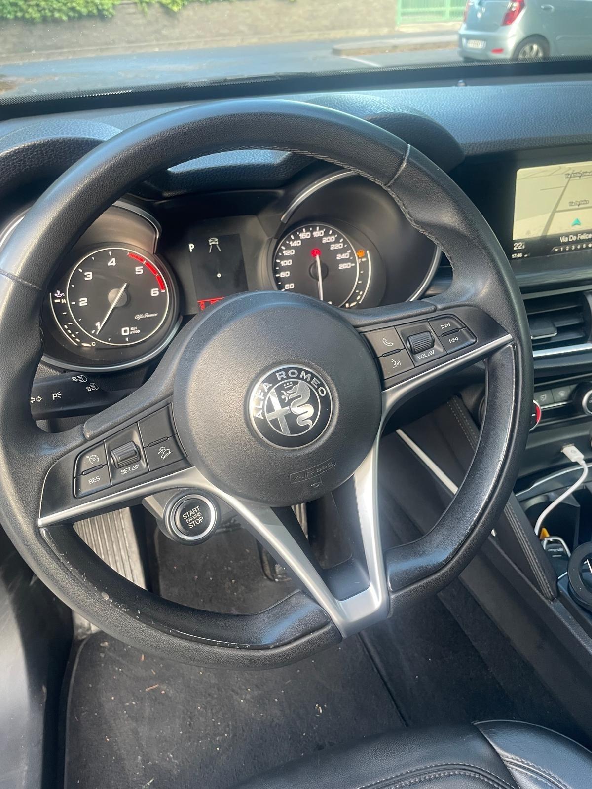 Alfa Romeo Stelvio 2.2 Turbodiesel 210 CV AT8 Q4 Super