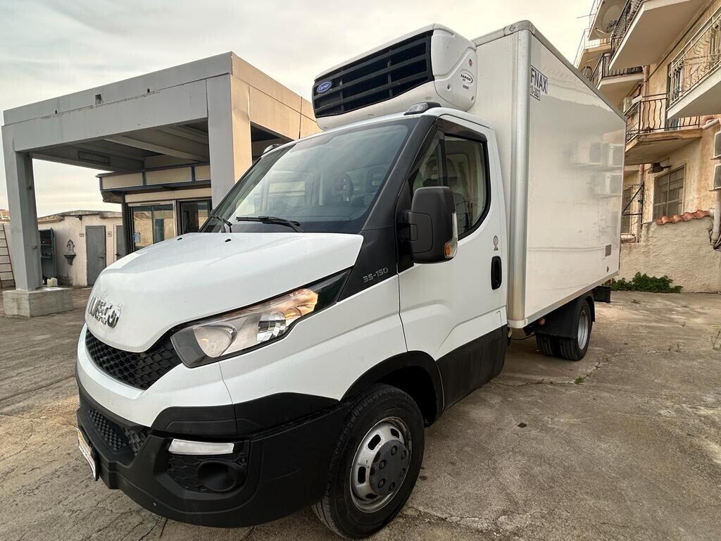Iveco Daily 35C15 a telaio o frigo passo 3450