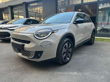 Fiat 600 1.2 Hybrid 145cv Auto + LED + Navi + Cerchi R18