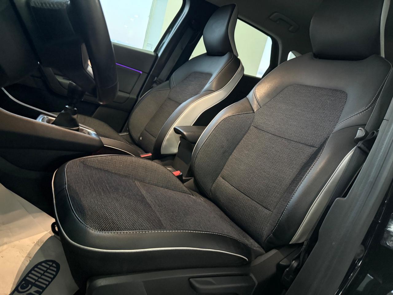 Renault Captur Blue dCi115CV INITALE BI-COLOR AMBIENT FULL2021