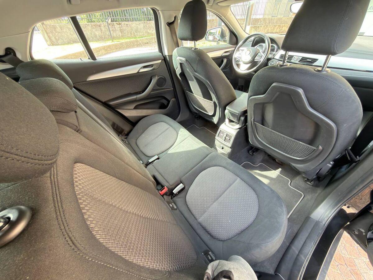 BMW X2 Sdrive18d Business X auto