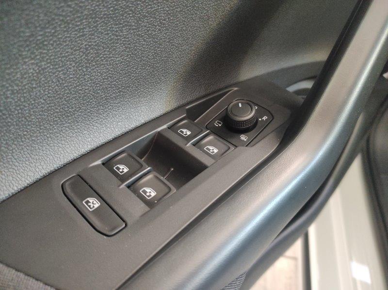 VOLKSWAGEN Taigo - Taigo 1.0 TSI 95 CV Life