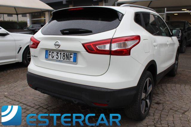 NISSAN Qashqai 1.2 DIG-T aut N-Connecta