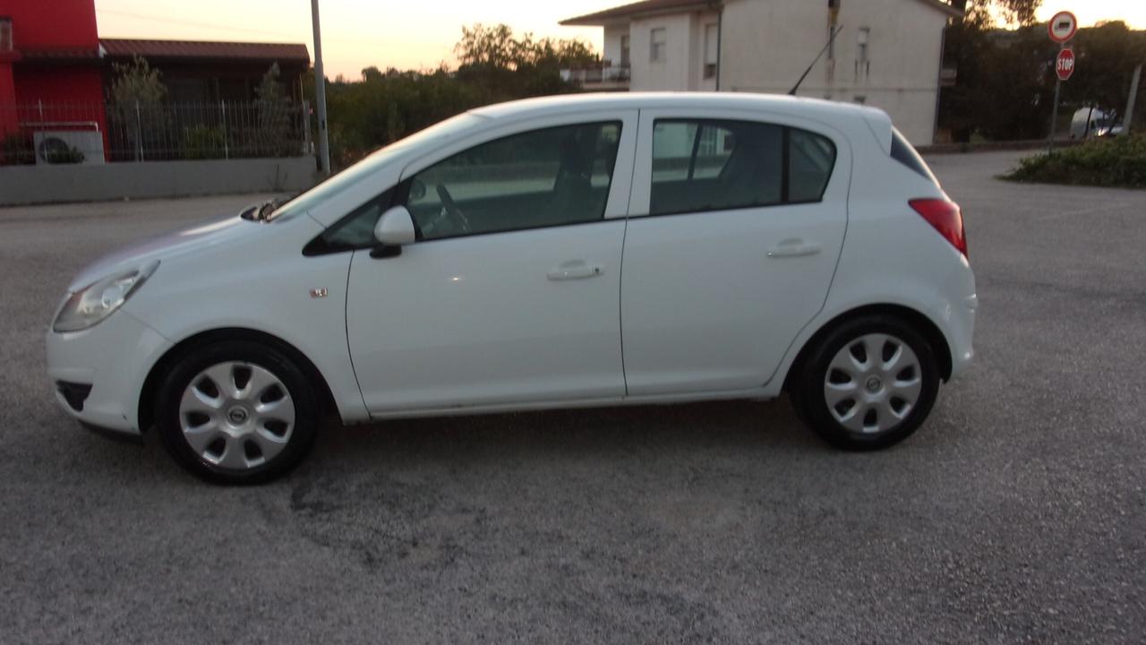 Opel Corsa 1.3 CDTI 75CV ecoFLEX 5 porte Enjoy