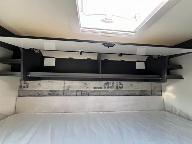 MCLOUIS SLIM 339 CON BASCULANTE