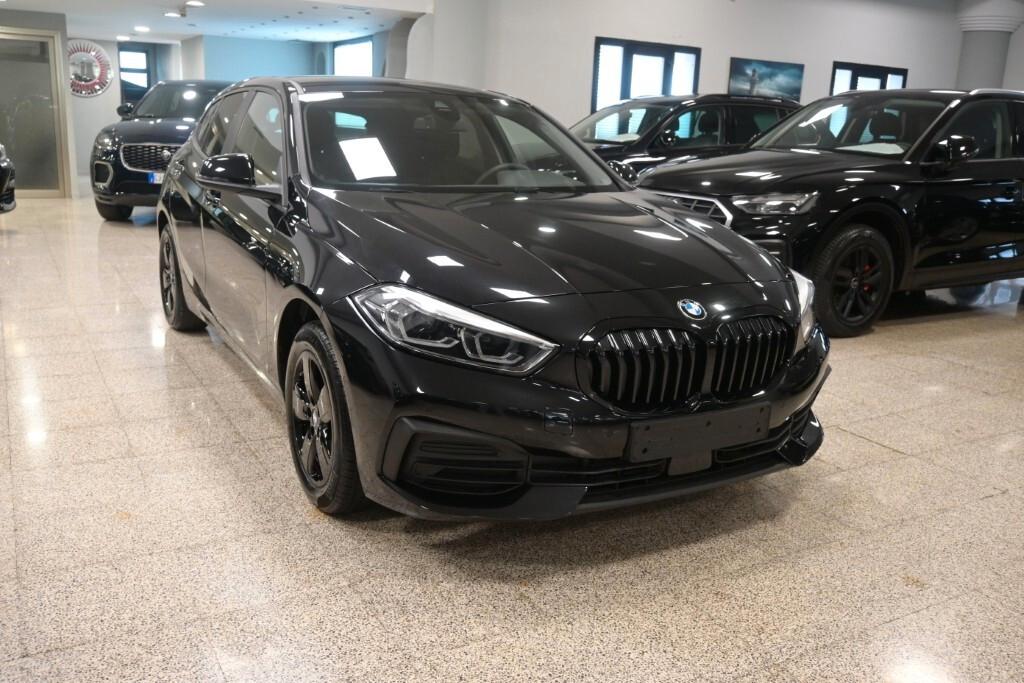 BMW 116D 115CV 6M. BUSINESS ADVANTAGE ( FARI LED - BMW DIGITAL COCKPIT - CRUISE - NAVI - MIRROR - PARK ASSISTANT - TELECAMERA POST. )