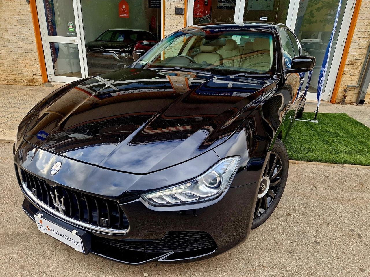 MASERATI GHIBLI V6 DIESEL 275CV NERISSIMO EDITION