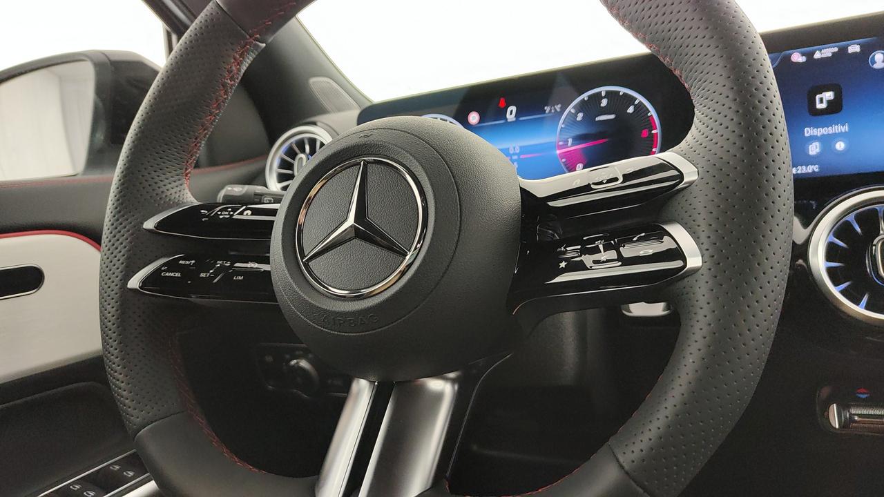 Mercedes-Benz GLA 200 d automatic