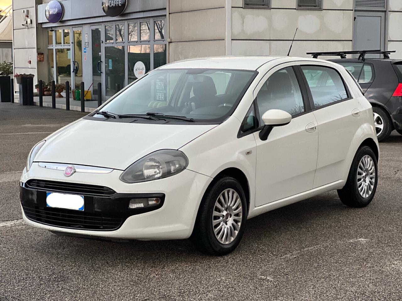Fiat Punto Evo 1.4 5 porte S&S Dynamic ok Neopatentati