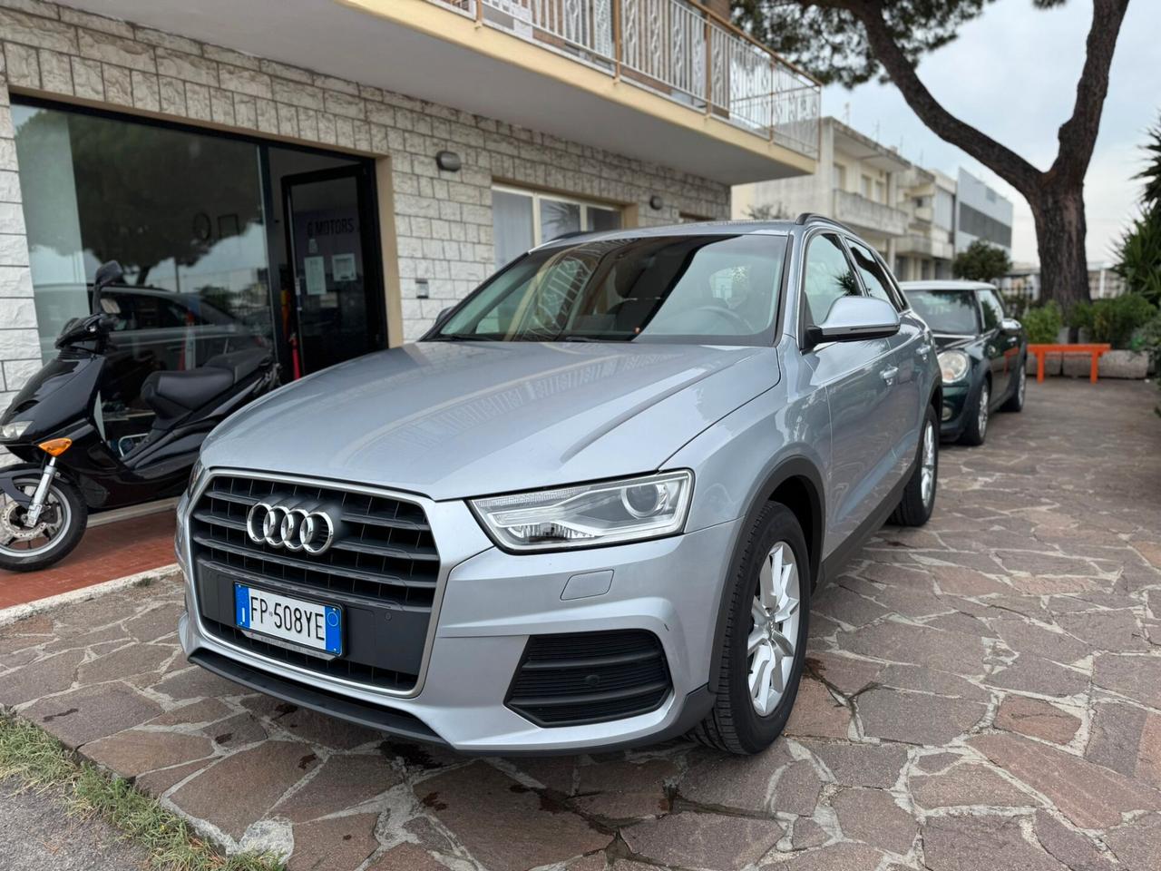 Audi Q3 2.0 TDI 120 CV S tronic
