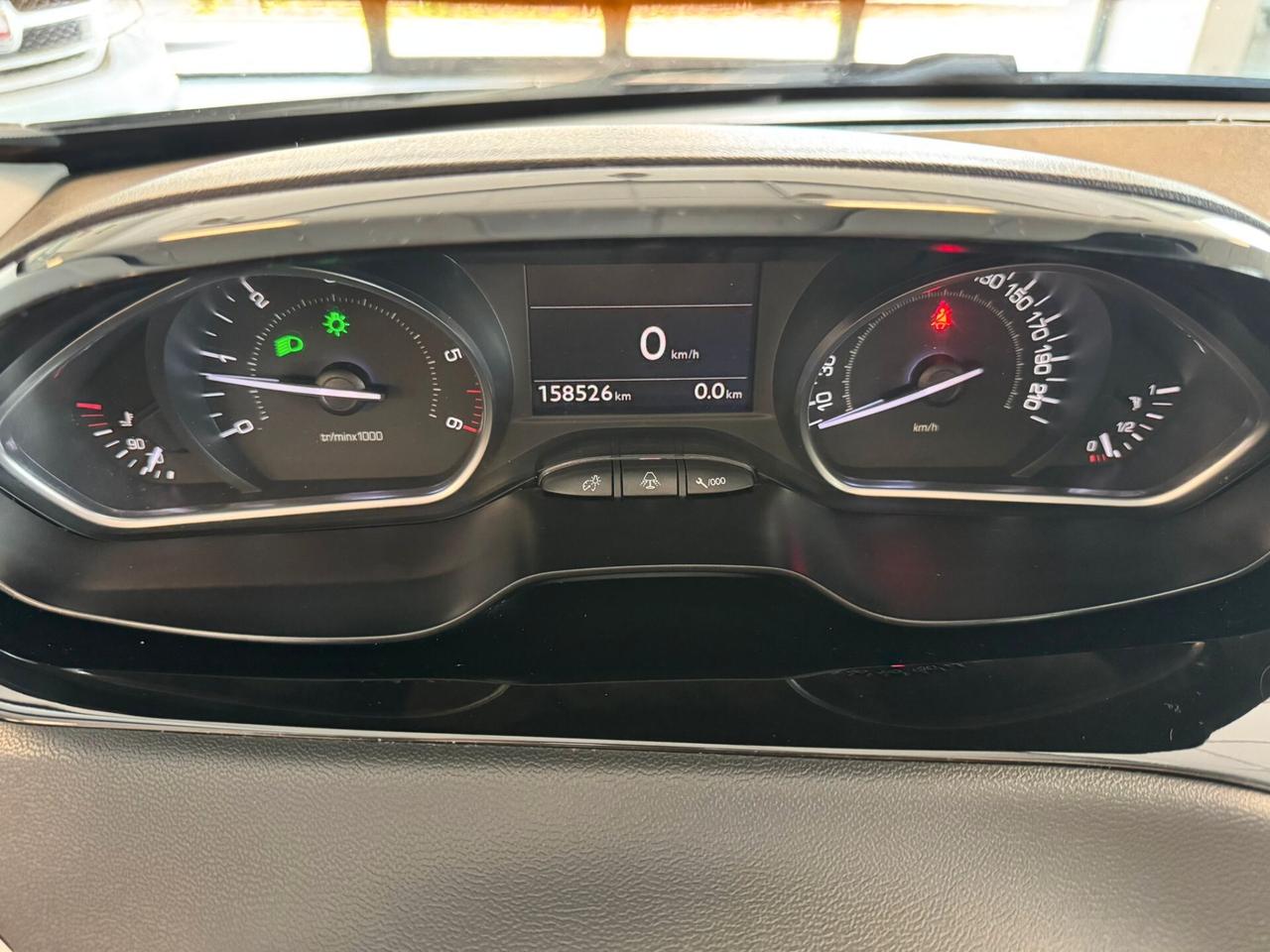 Peugeot 208 1.6 e-HDi 92 CV Stop&Start 5 porte Allure NON E DOTATA DI CINGHIA A BAGNO D'OLIO