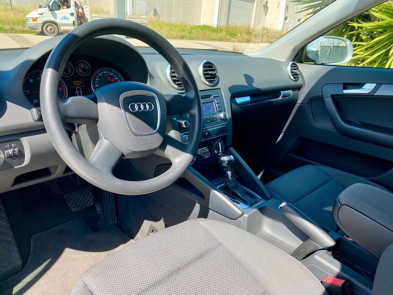 Audi A3 SPB 1.6 TDI 105 cv. CR S-Tronic Ambition