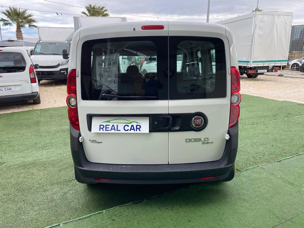 Fiat Doblo 1.6 Diesel Maxi Porte Posteriore