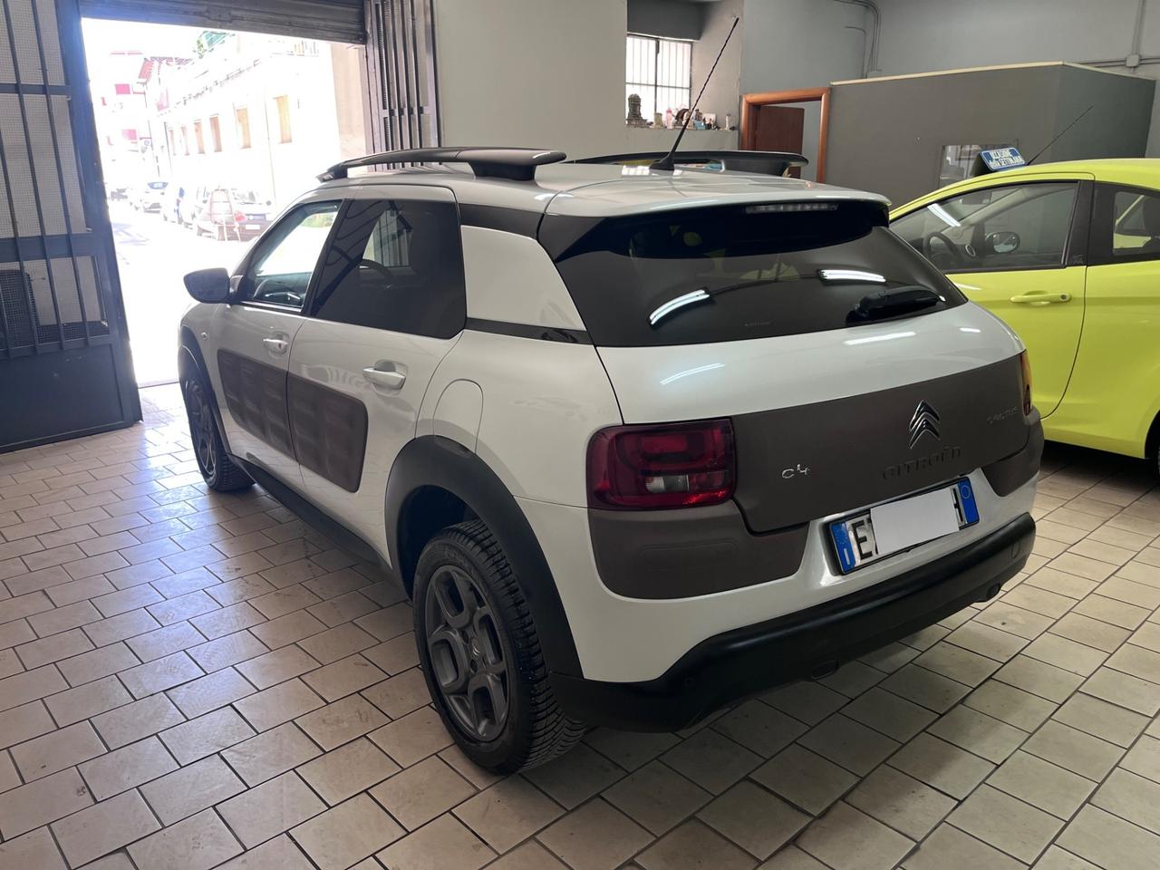 Citroen C4 Cactus BlueHDi 100 Shine garantita