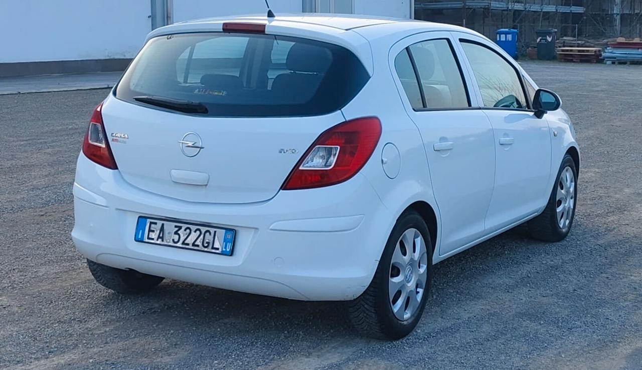 Opel Corsa 1.2 80CV 5 porte GPL-TECH Edition