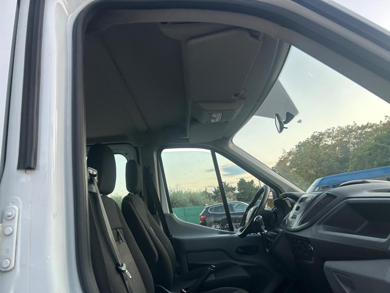 Ford Transit 350 2.0TDCi 130CV Doppia Cabina Cassone Fisso