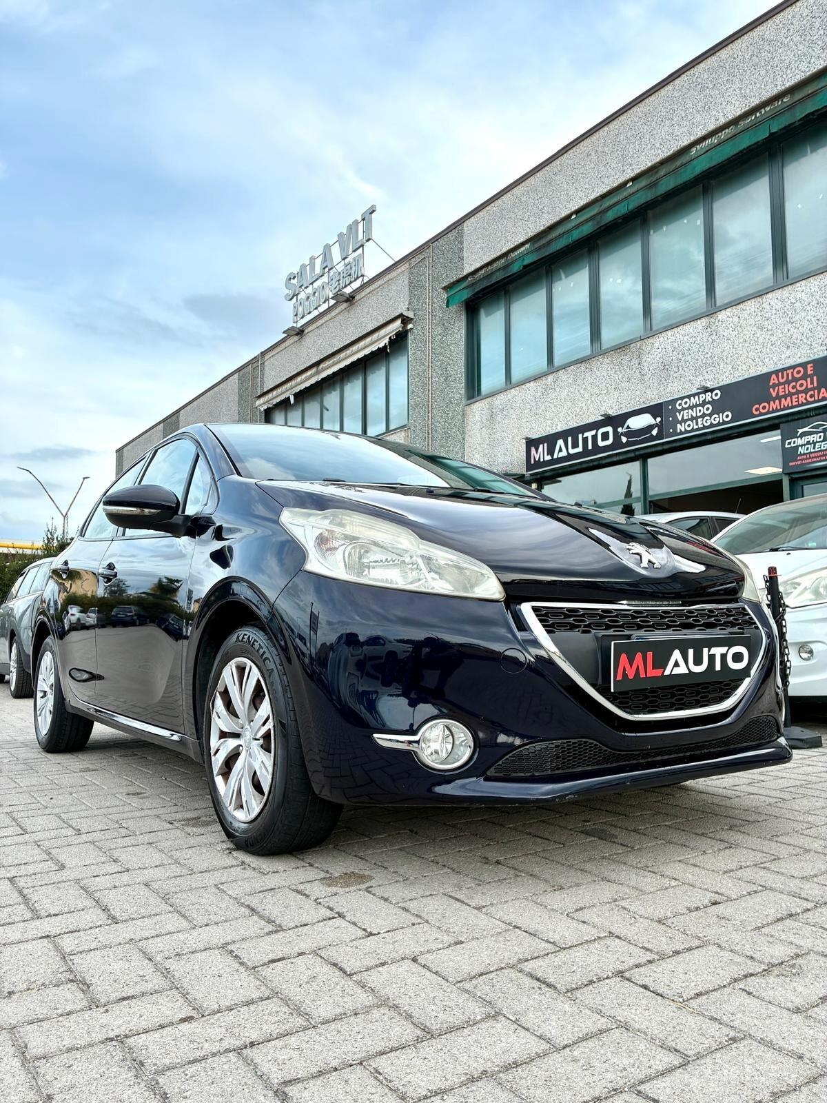Peugeot 208 1.4 HDi 68 CV 5 porte Allure - OK NEOPATENTATO