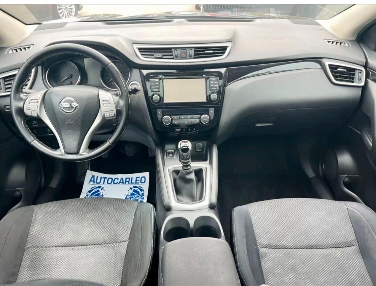 Nissan Qashqai 1.5 dCi 110 CV TETTO PANORAMICO