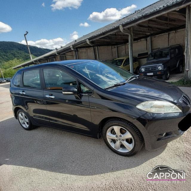 HONDA FR-V 2.2 6 POSTI OK NEOPATENTATI