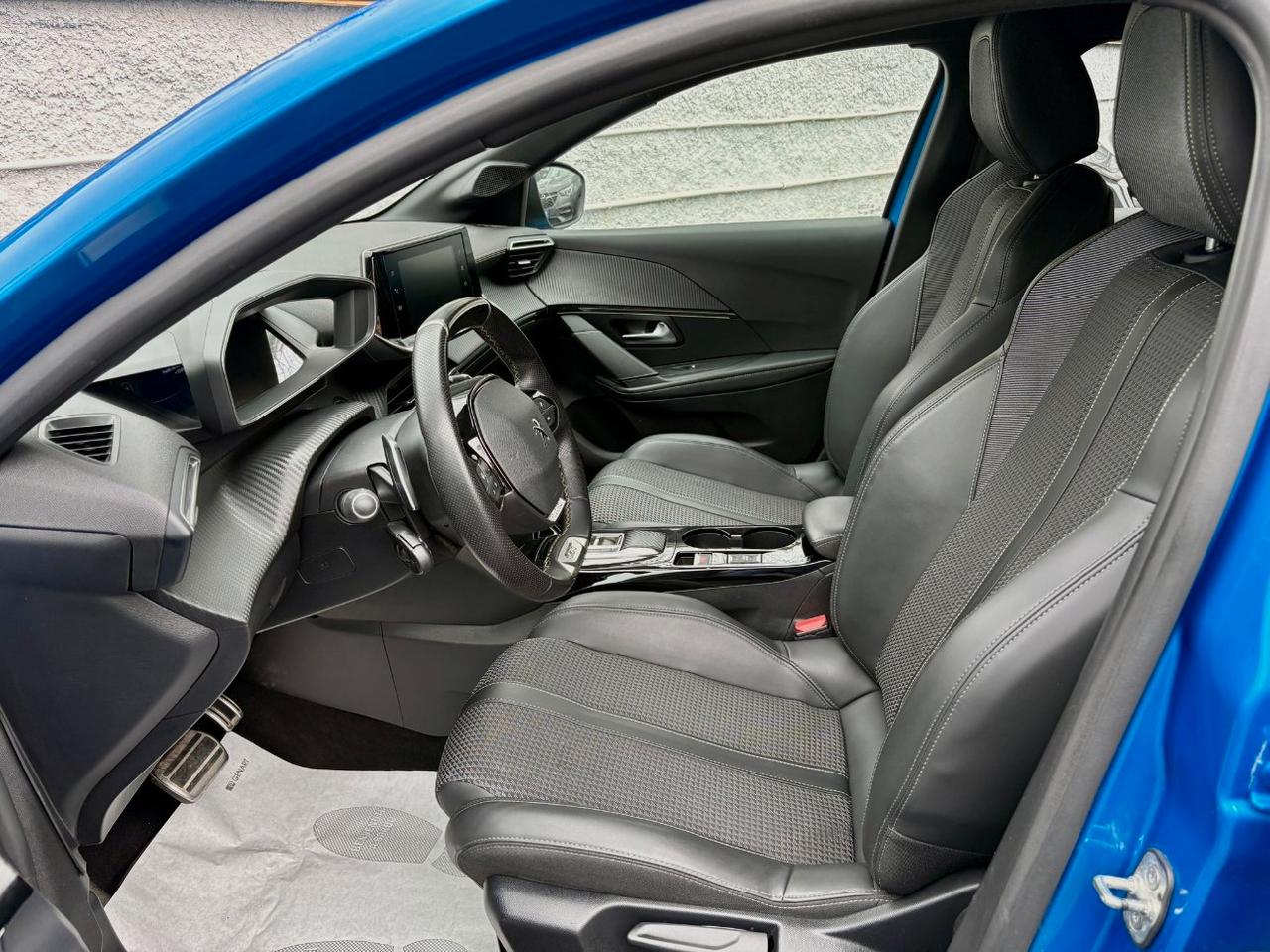 Peugeot 208 5 Porte 208 1.2 puretech GT Pack s&s 130cv eat8