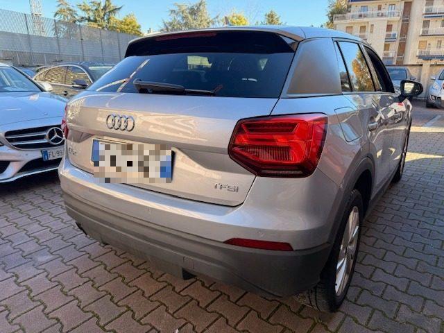 AUDI Q2 1.4 TFSI COD S tronic Business