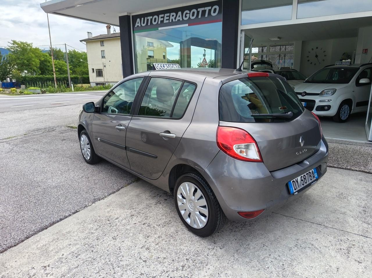 Renault Clio 1.2 16V 5 porte Confort - 2009