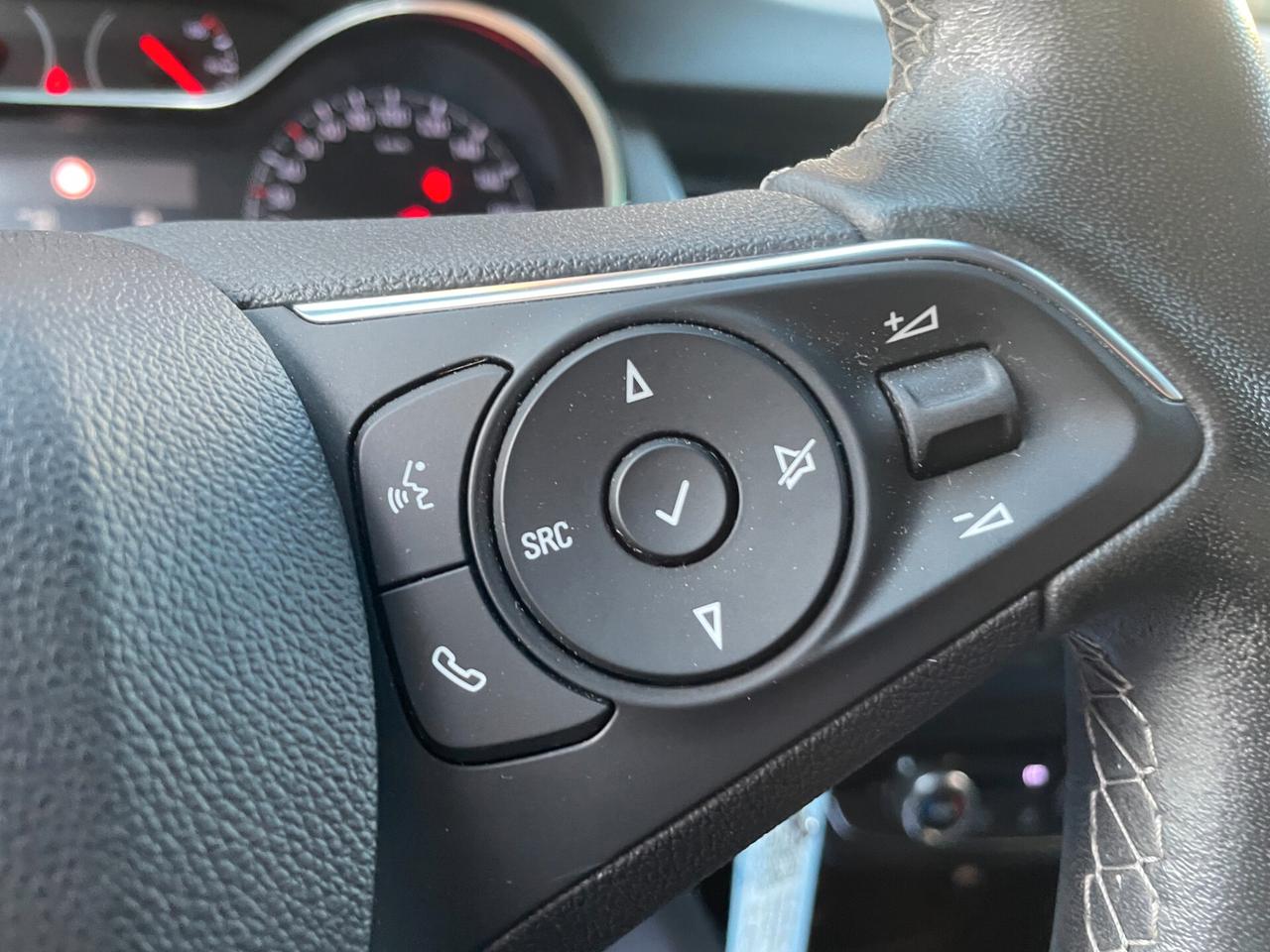 Opel Crossland UNICO PROPRIETARIO - SERVICE COMPLETO