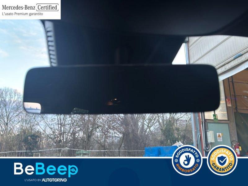 Mercedes-Benz GLA 180 PREMIUM AUTO