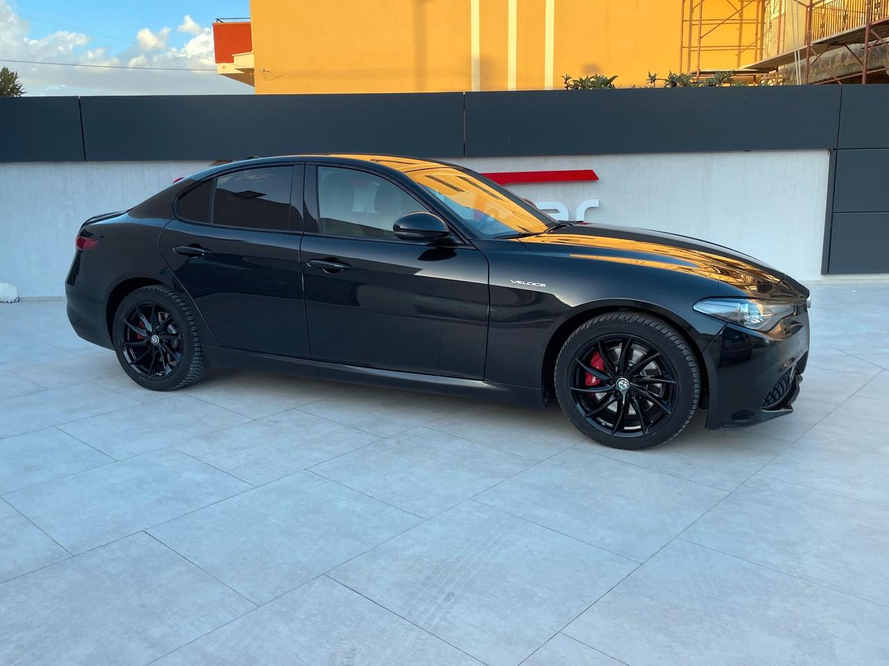 Alfa Romeo Giulia 2.2 Turbodiesel 210 CV AT8 AWD Q4 Veloce