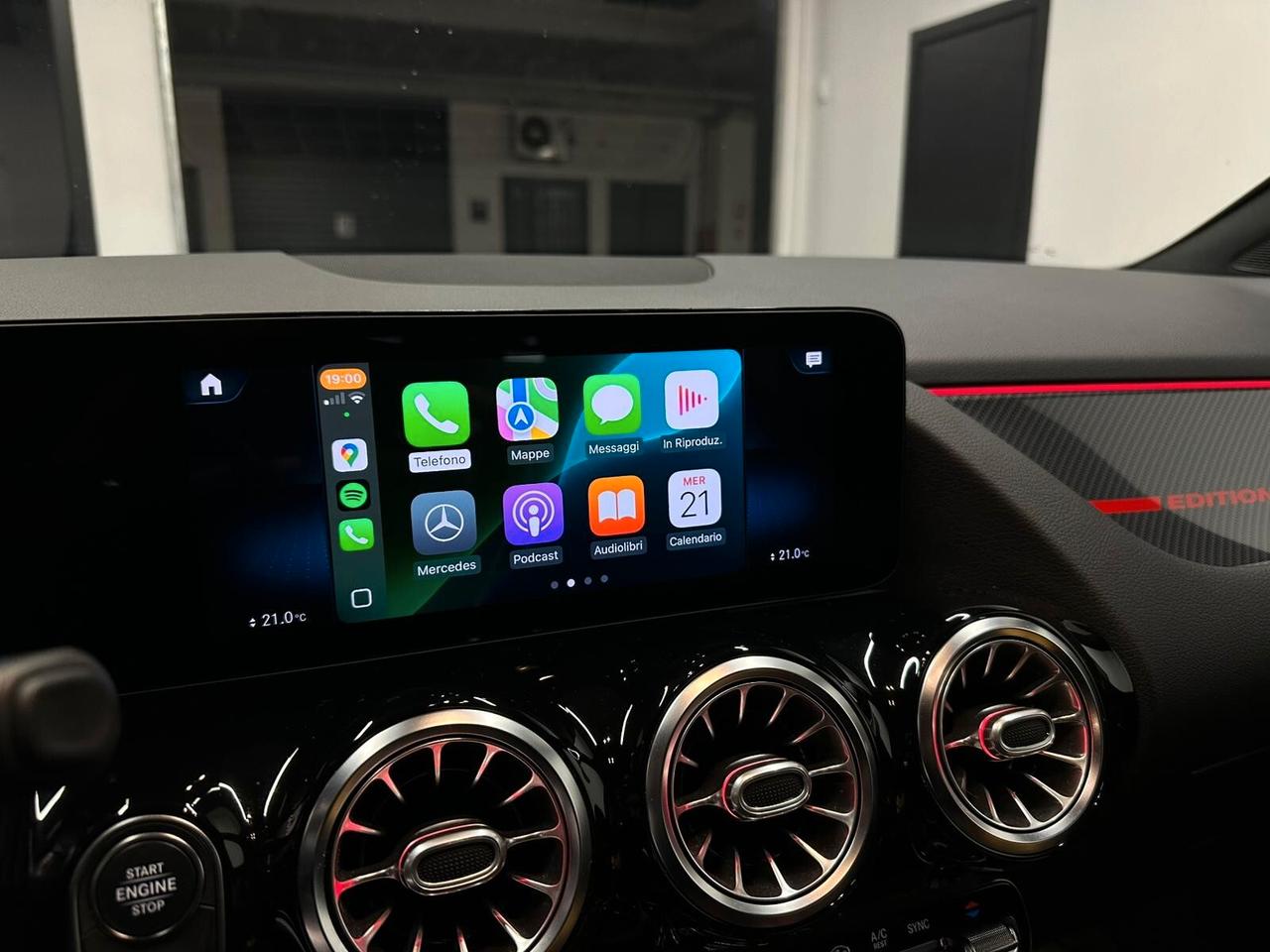 GLA 200d Automatic 4Matic Premium Edition 1