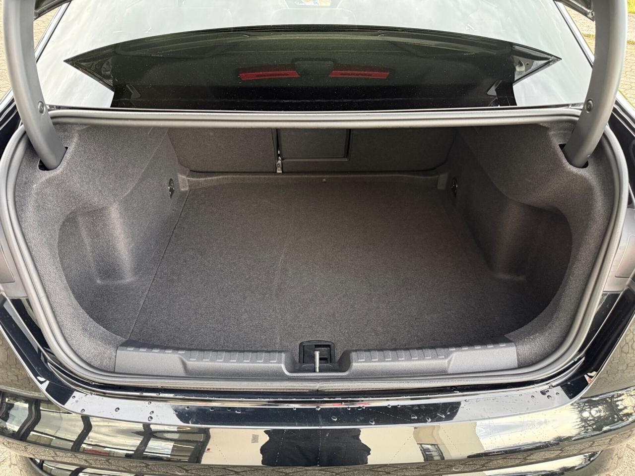 Audi A3 Sedan 35 TFSI S tronic S line edition|FULL OPTIONAL