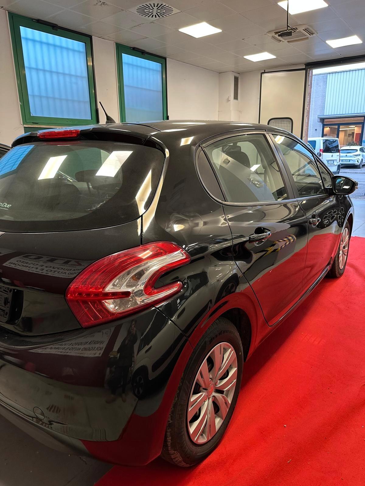 Peugeot 208 1.2 VTi 82 CV 5 porte Active